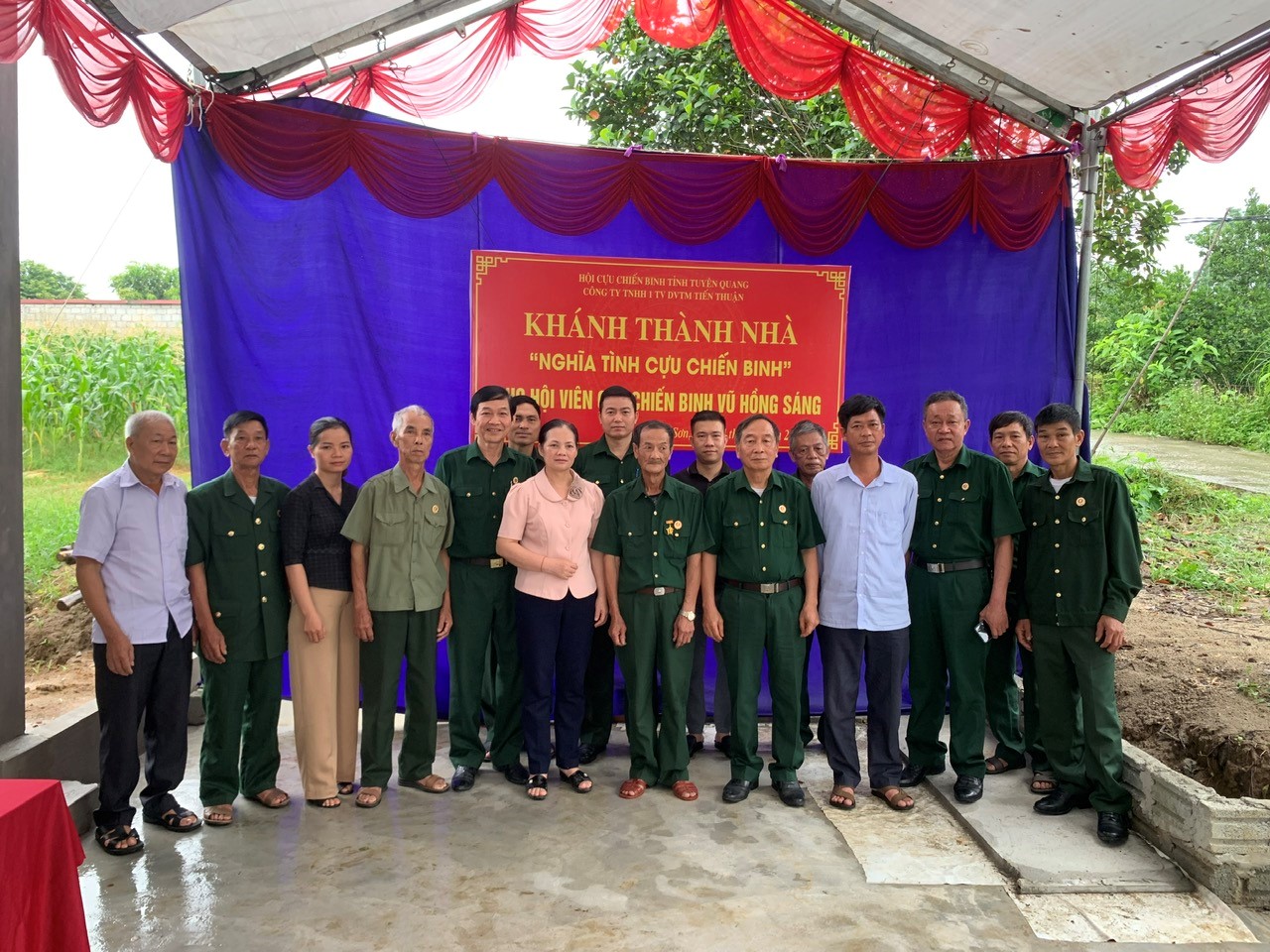LỄ BÀN GIAO NHÀ CỰU CHIẾN BINH